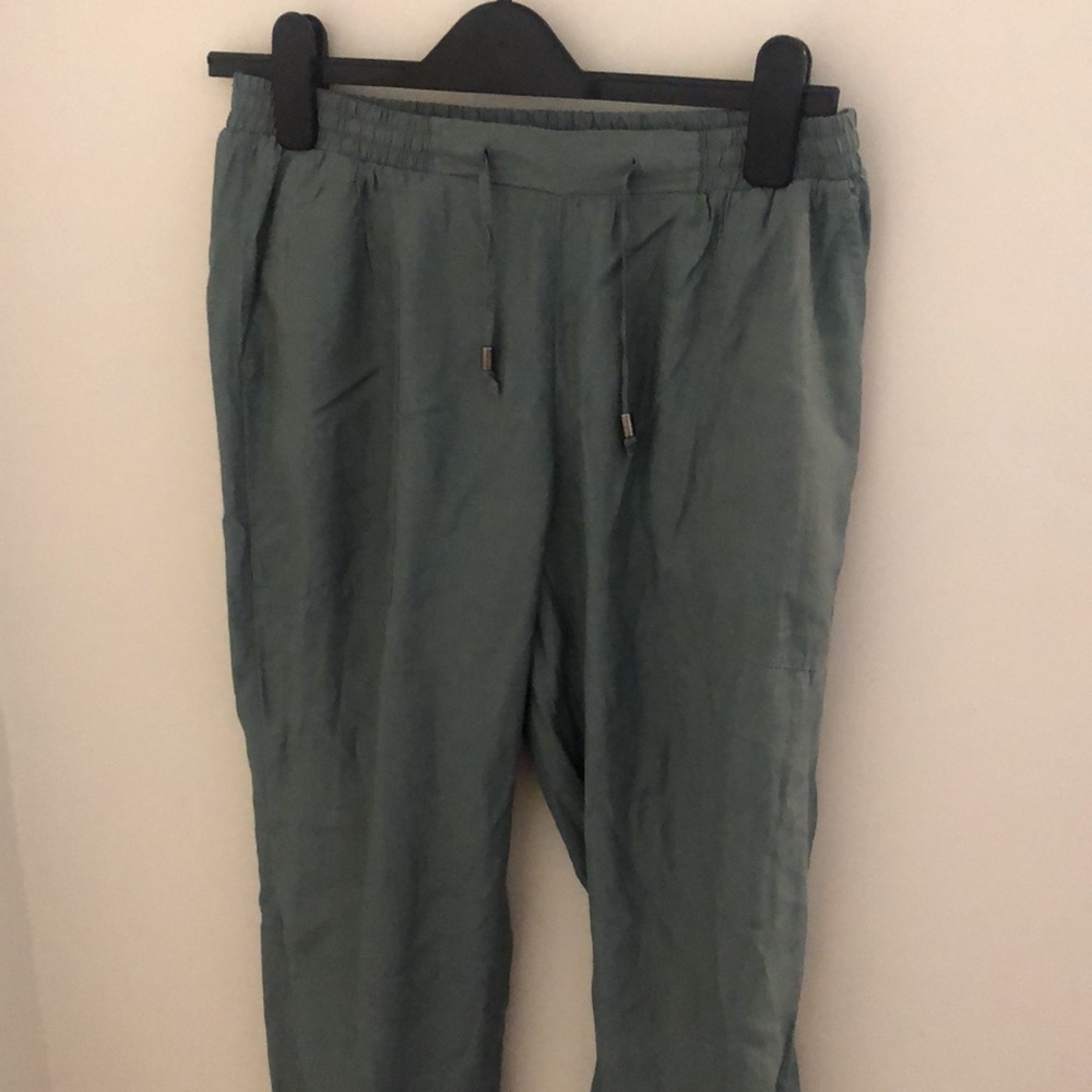 Light blue pants - Picture 2 of 3